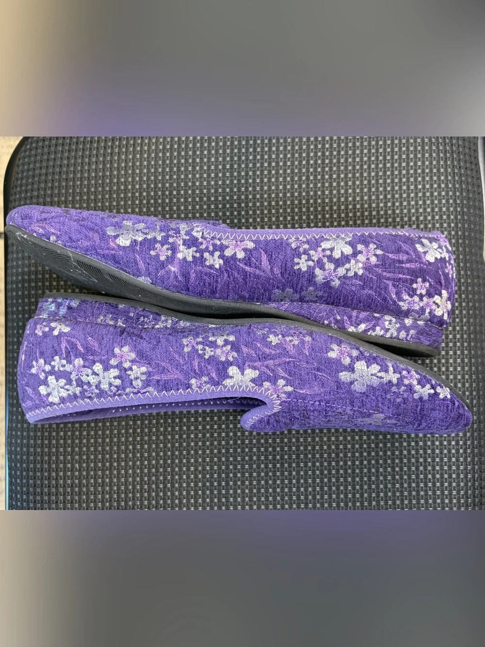 ARRAY Purple & Silver Floral Slip-On Women's Flats Size 12